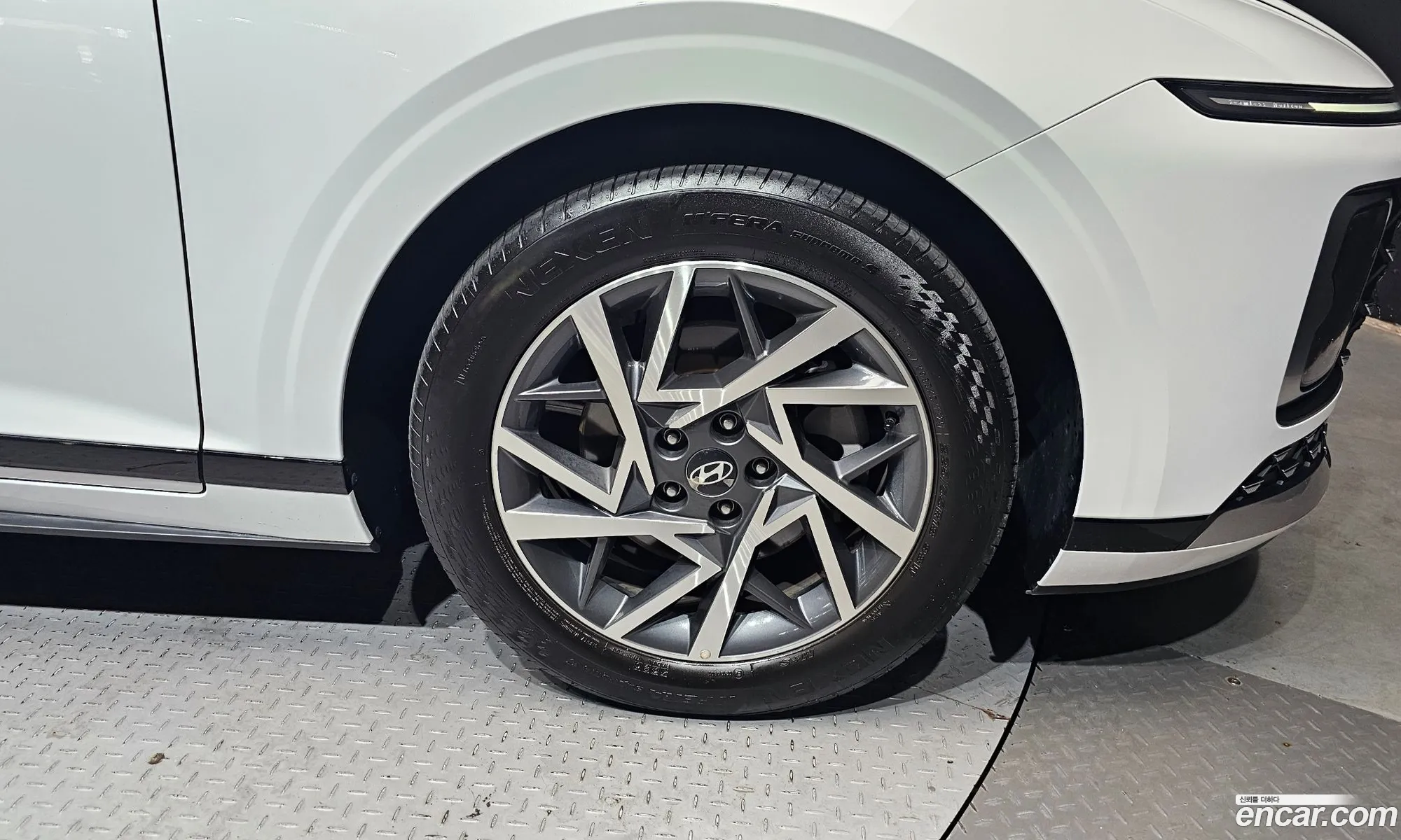 Hyundai Grandeur 2025 — 30