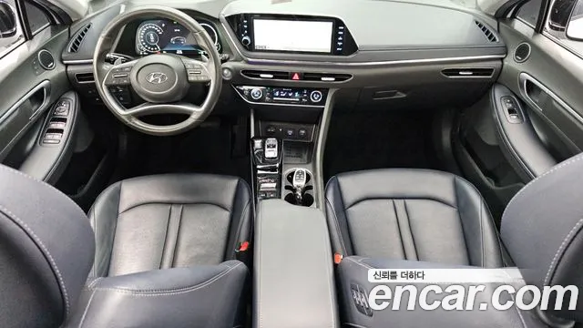 Hyundai Sonata Hybrid 2022 — 4