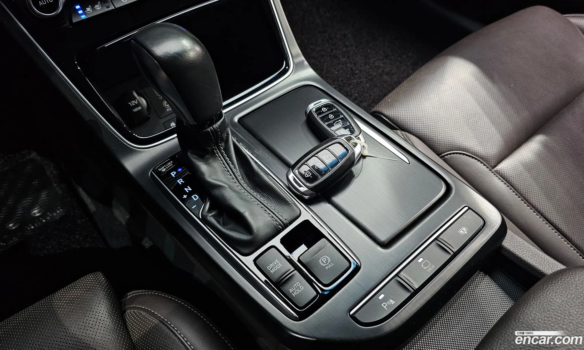 Hyundai Grandeur IG Hybrid 2017 — 19