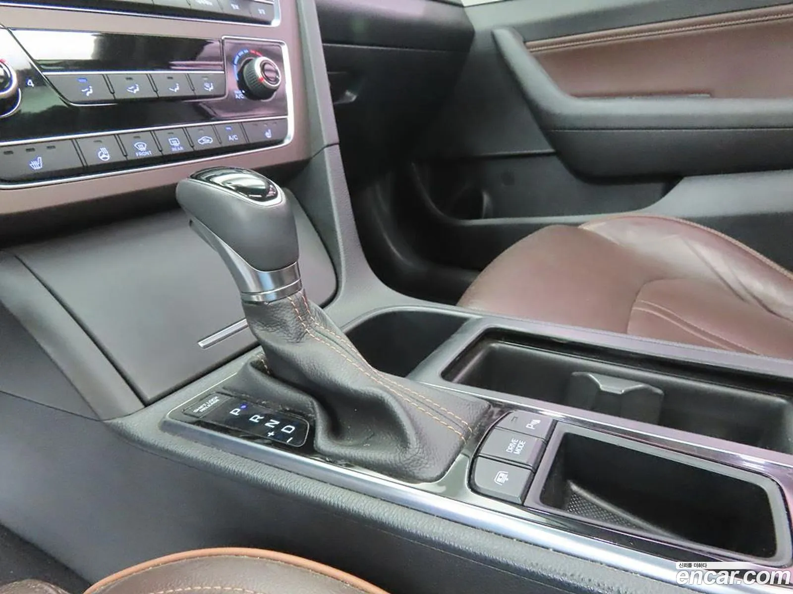 Hyundai LF Sonata 2016 — 3