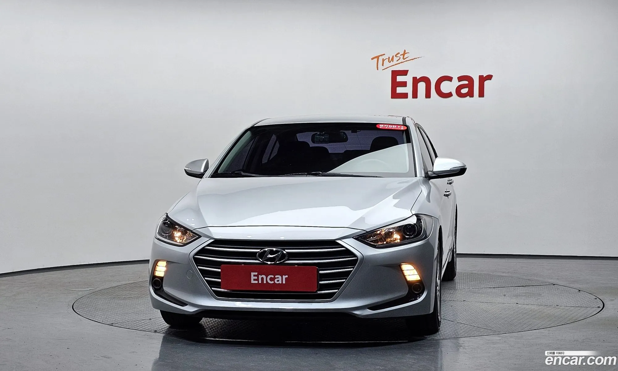 Hyundai Elantra AD 2018 — 3