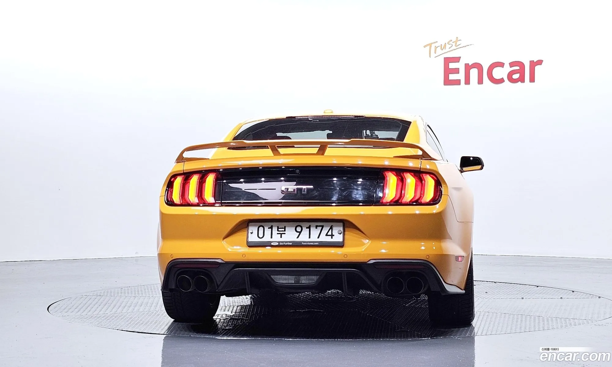 Ford Mustang 2019 1FA6P8CF9K5165612 — 10