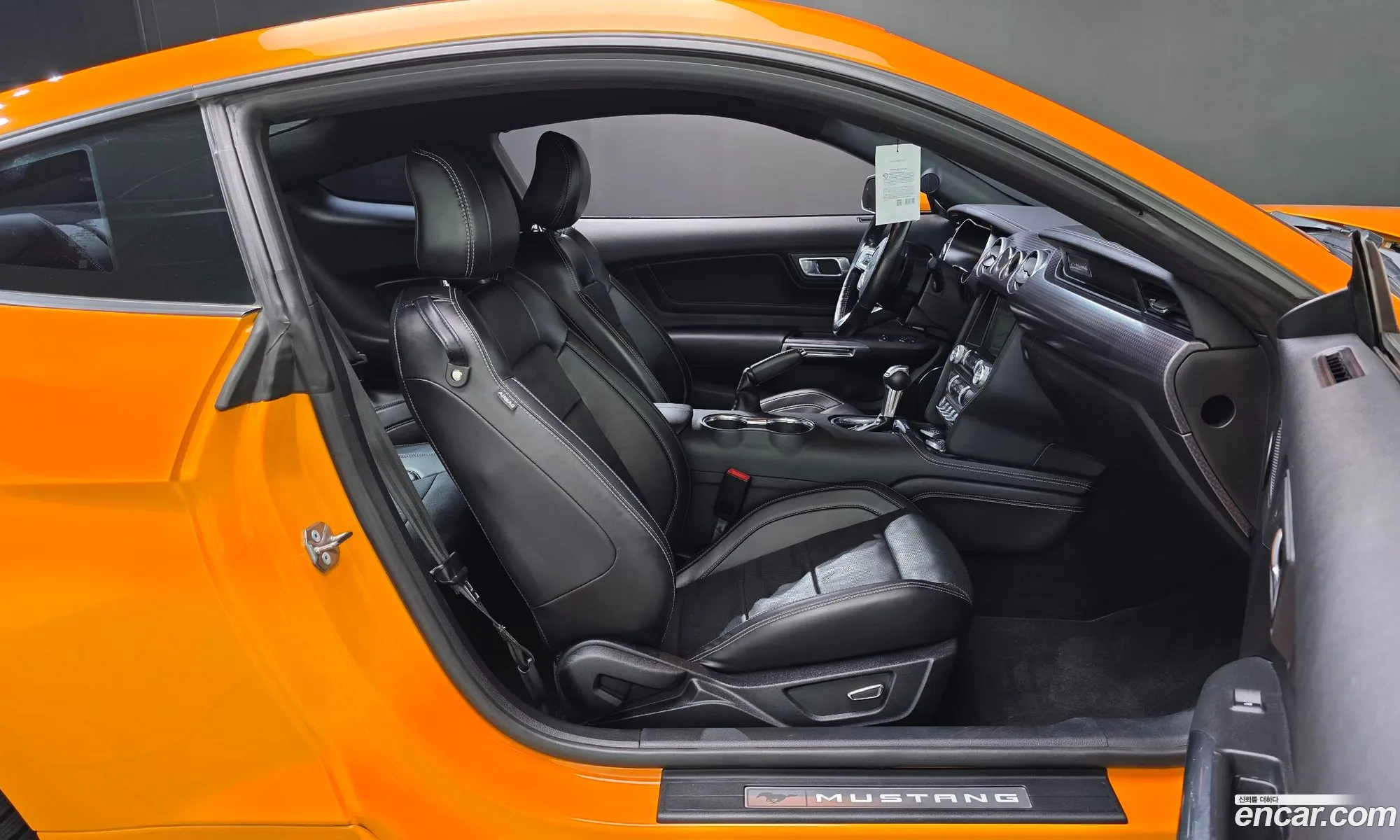 Ford Mustang 2019 1FA6P8CF9K5165612 — 6