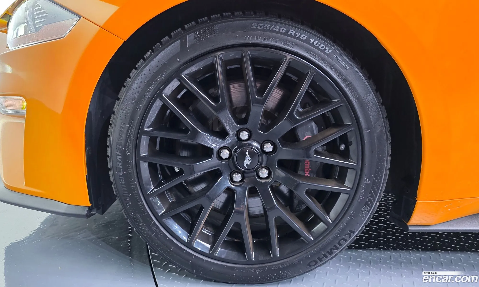 Ford Mustang 2019 1FA6P8CF9K5165612 — 22