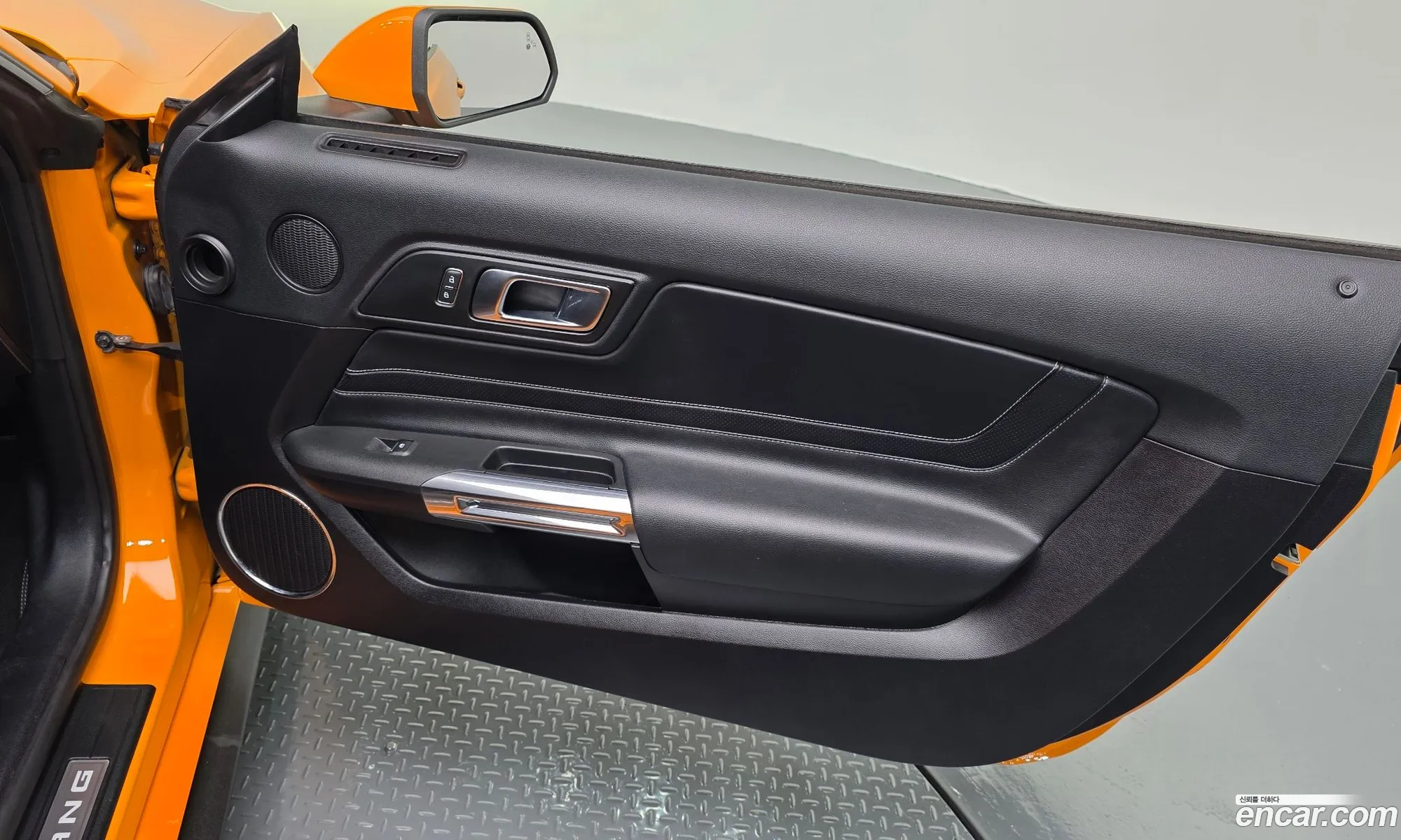 Ford Mustang 2019 1FA6P8CF9K5165612 — 13