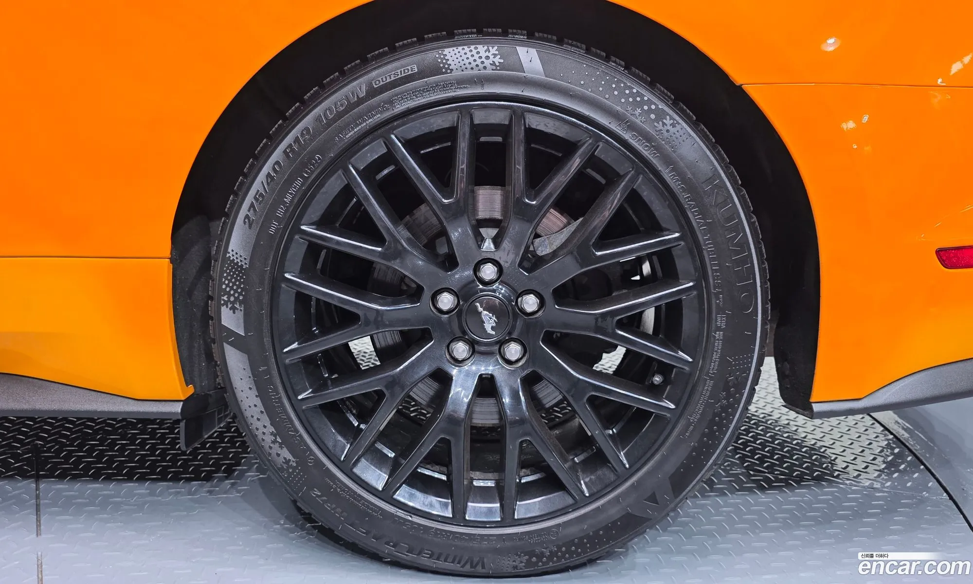 Ford Mustang 2019 1FA6P8CF9K5165612 — 20
