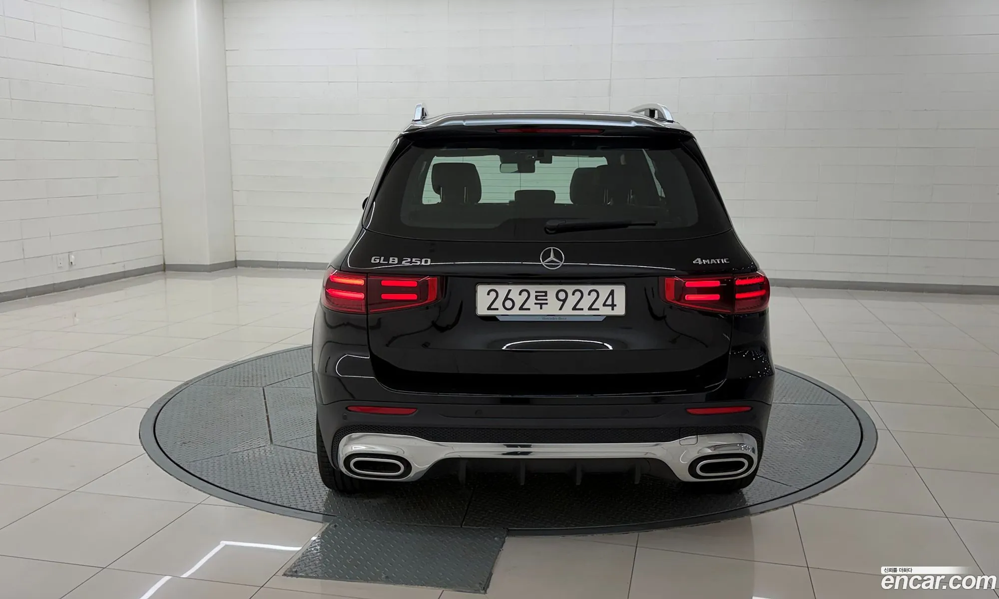 Mercedes-Benz GLB-Class X247 2025 — 10