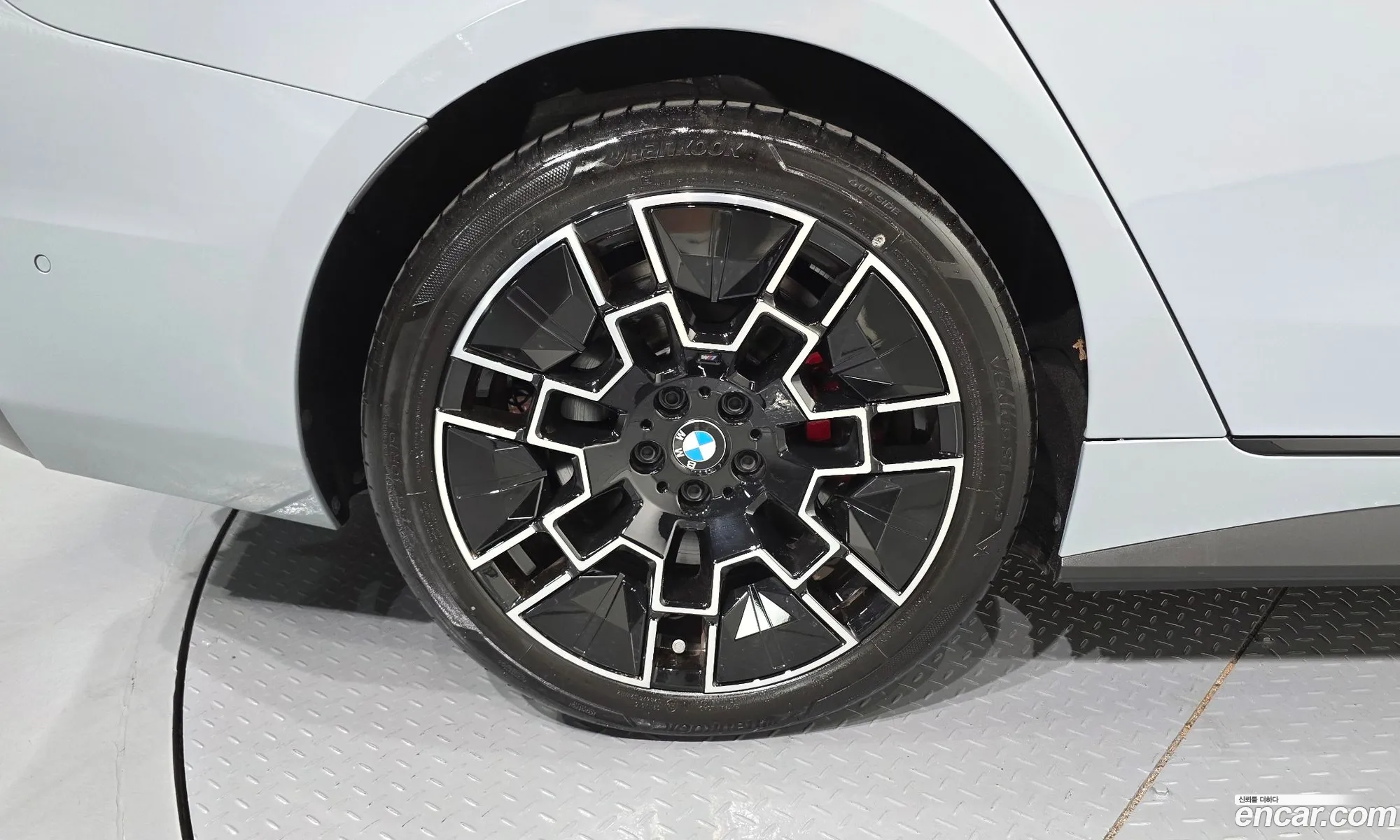 BMW i4 2025 WBY21HD08SFT84431 — 16
