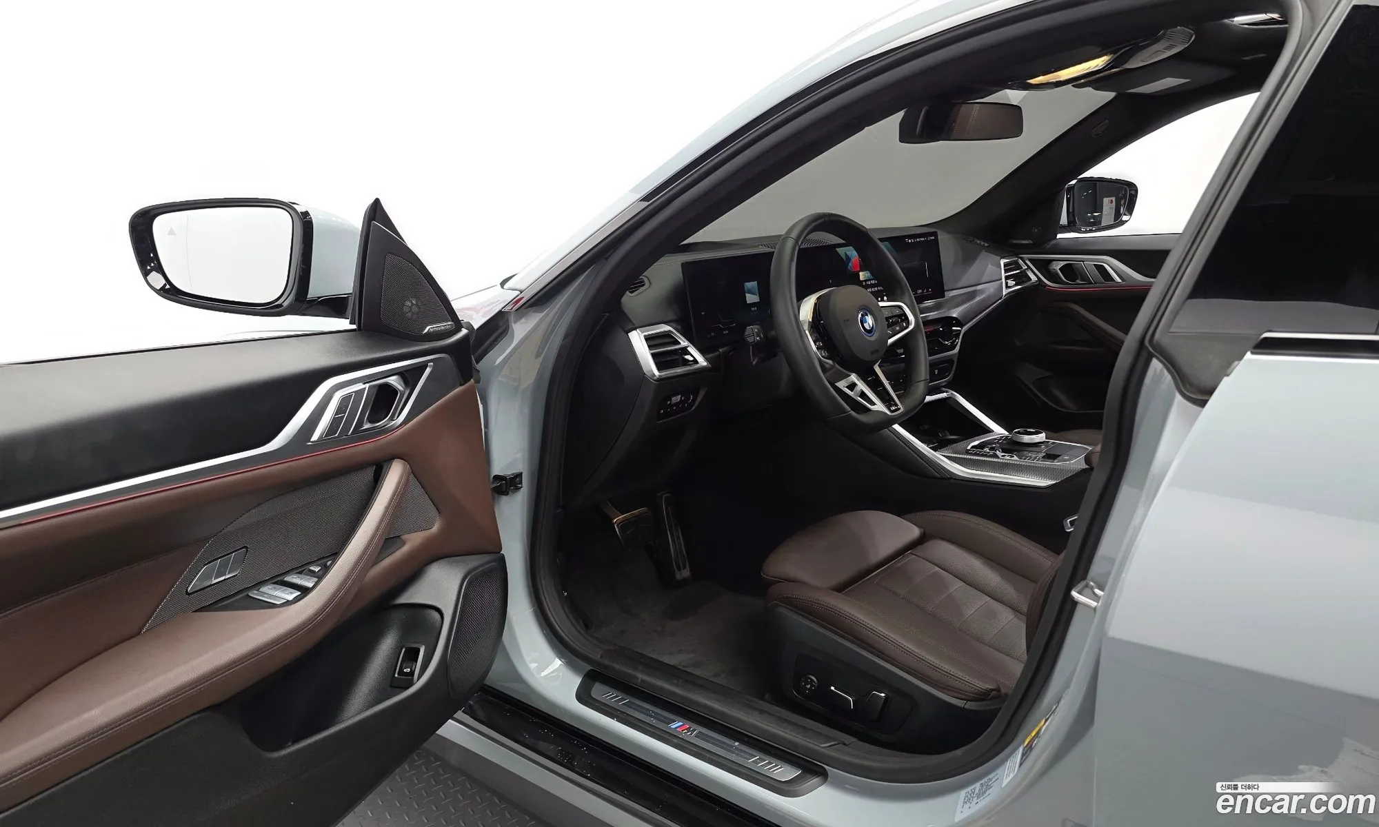 BMW i4 2025 WBY21HD08SFT84431 — 3