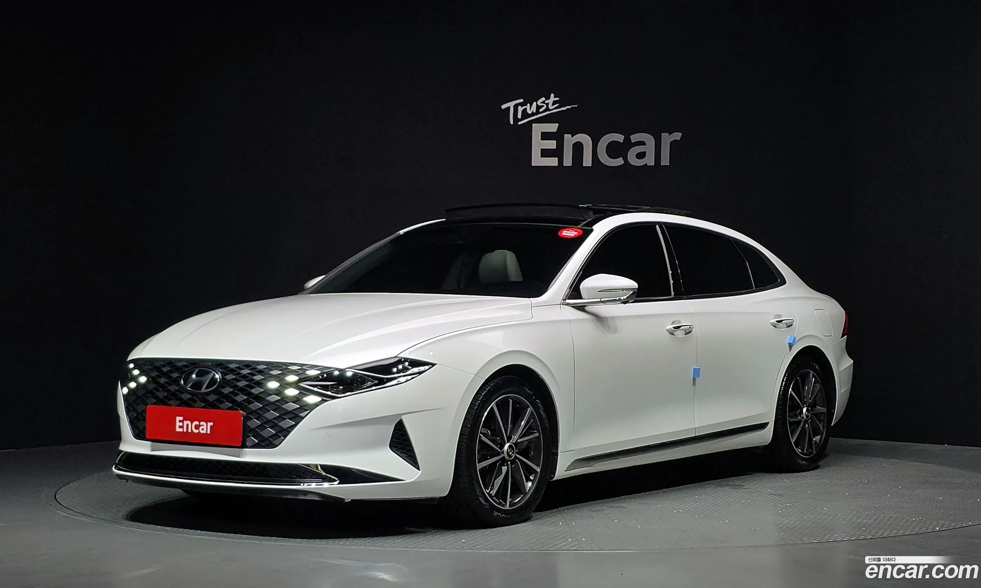 Hyundai Grandeur IG 2022 — 34