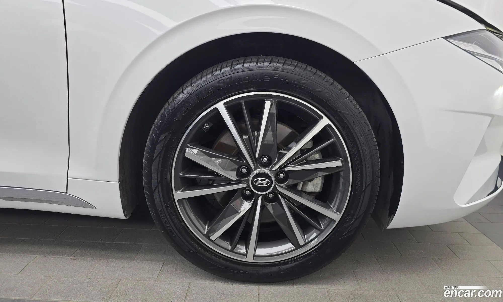 Hyundai Grandeur IG 2022 — 33