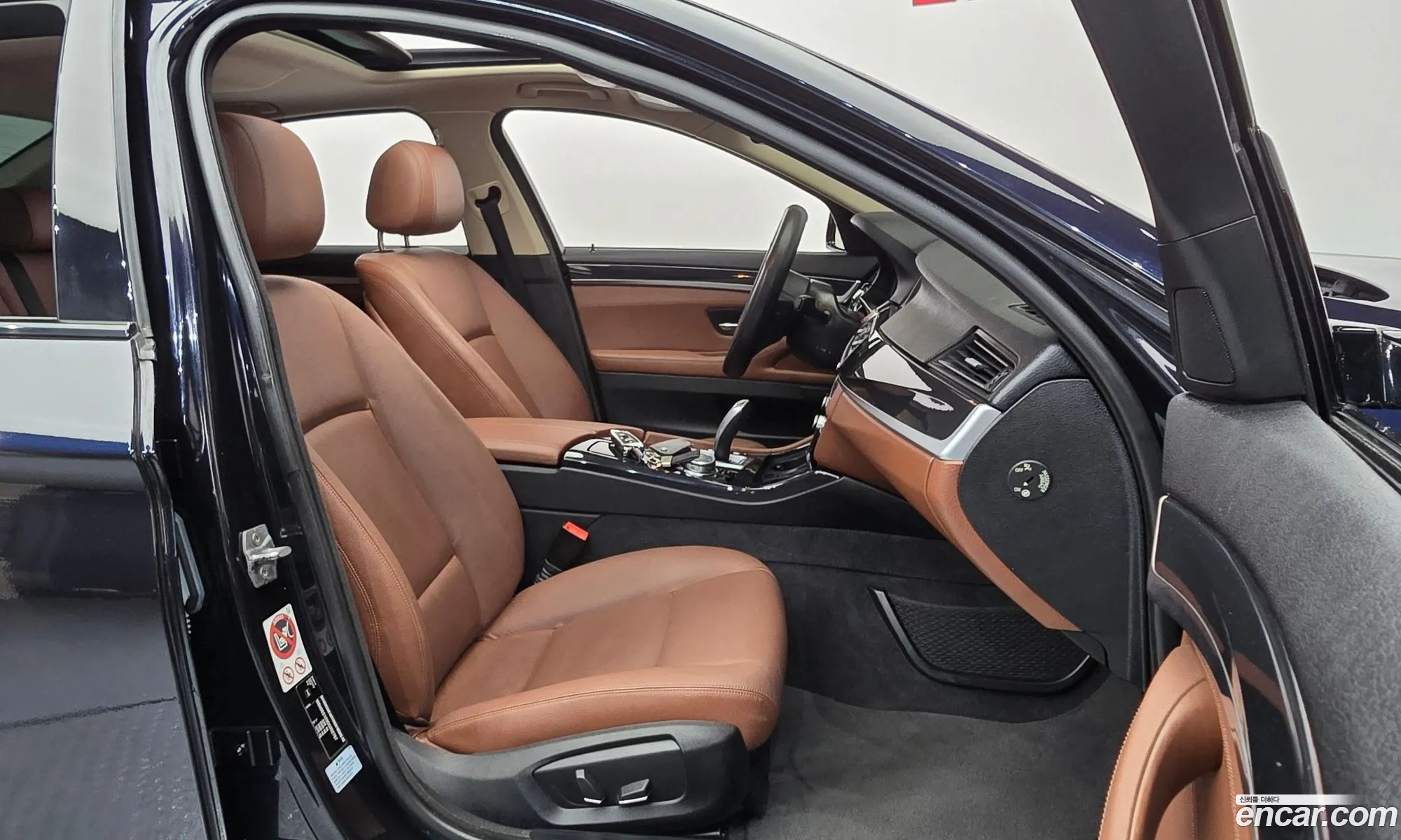 BMW 5 Series 2016 WBA5E5103GG202767 — 6