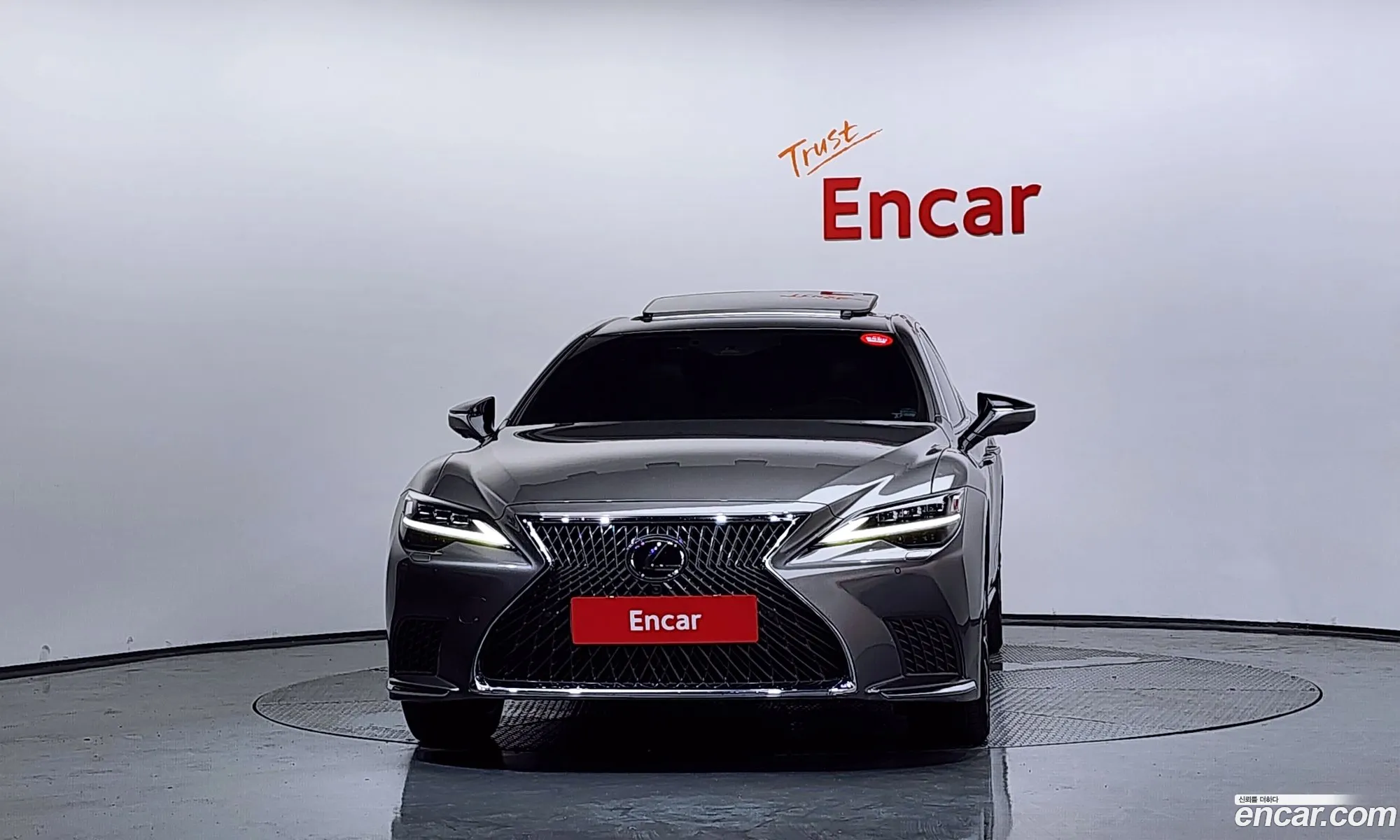 Lexus LS500h