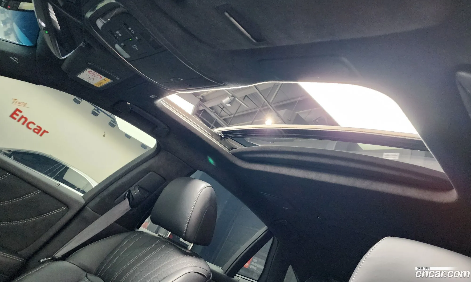 Lexus LS500h 2023 11111111111111111 — 10