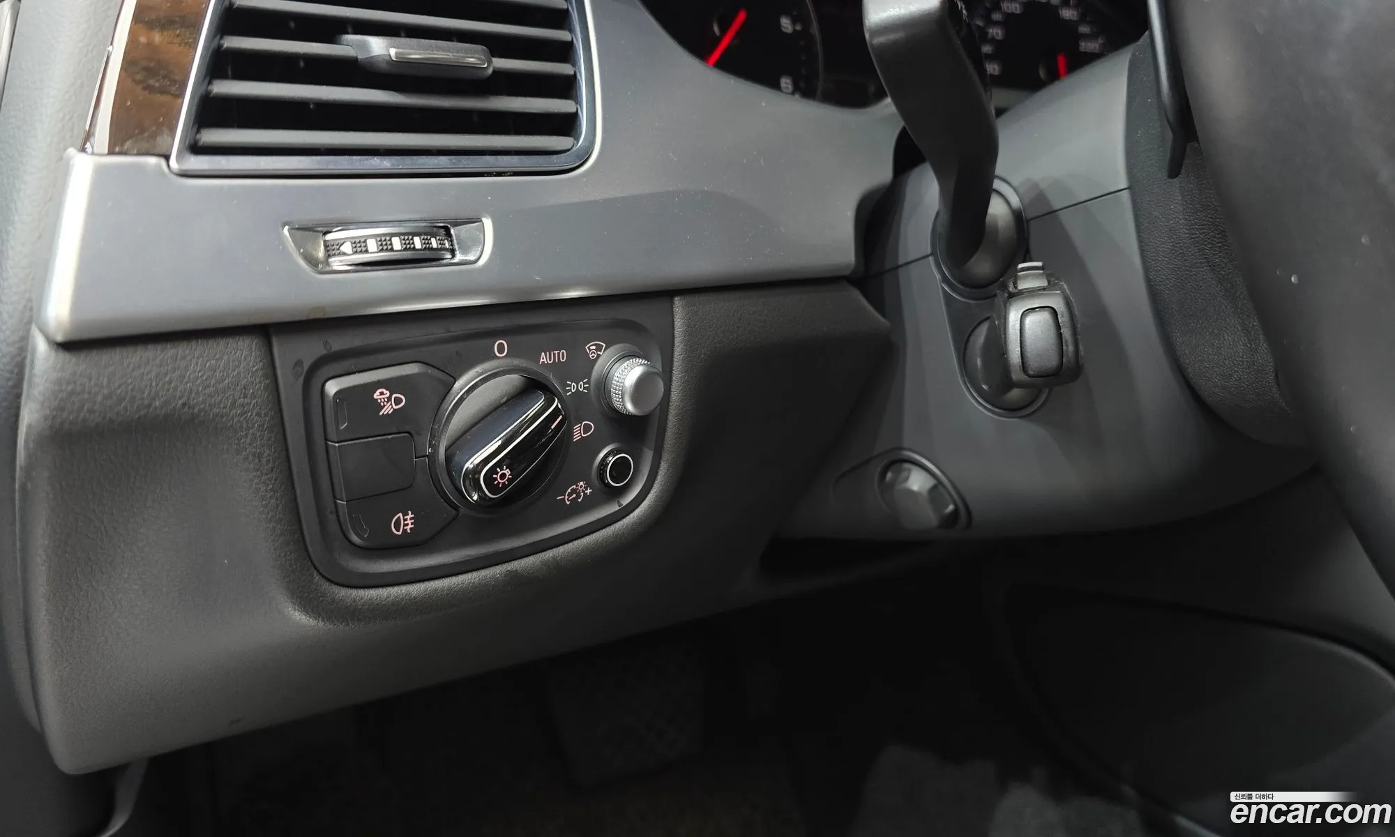 Audi A8 2014 WAUZZZ4H7FN001365 — 20