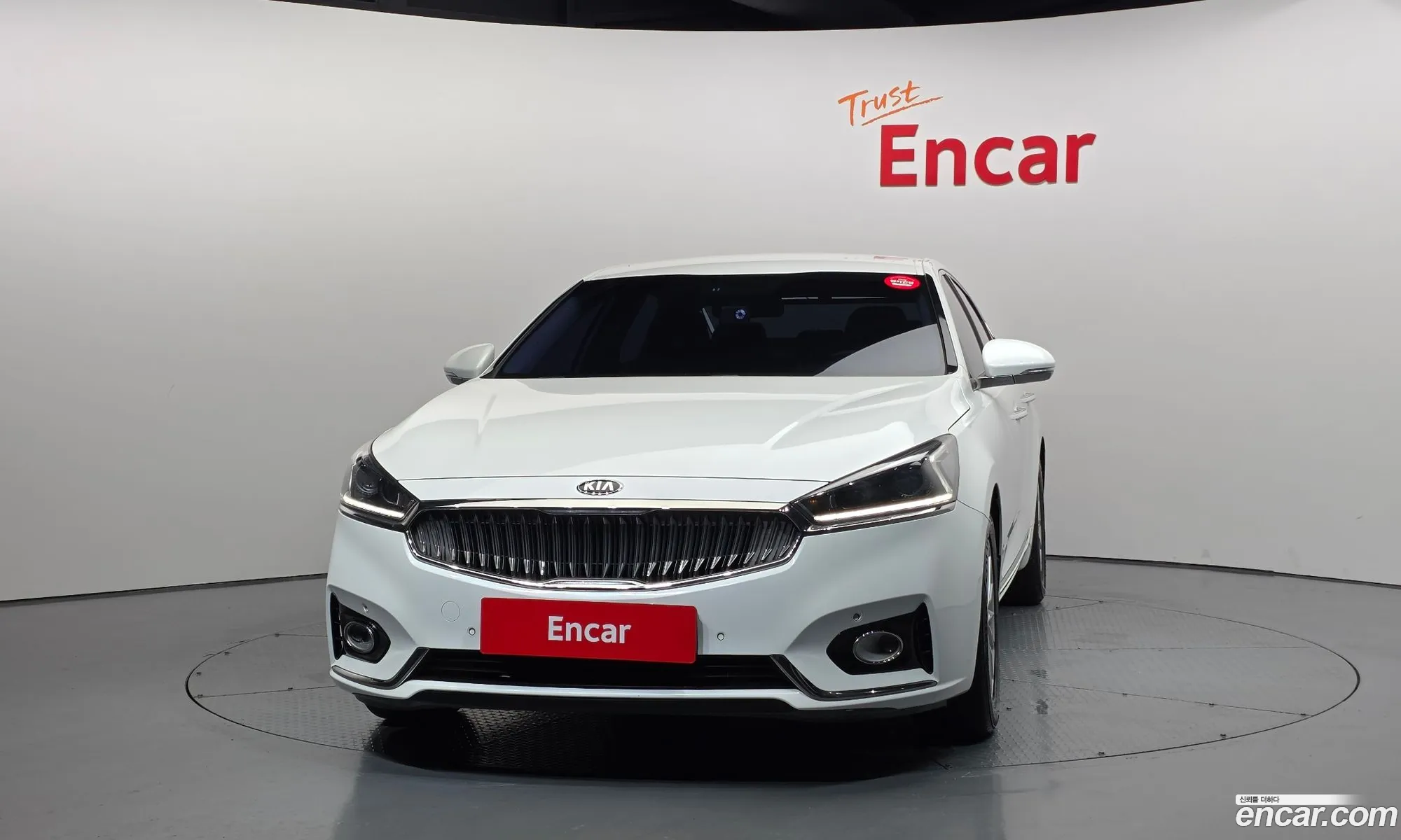 Kia K7 2018 — 13