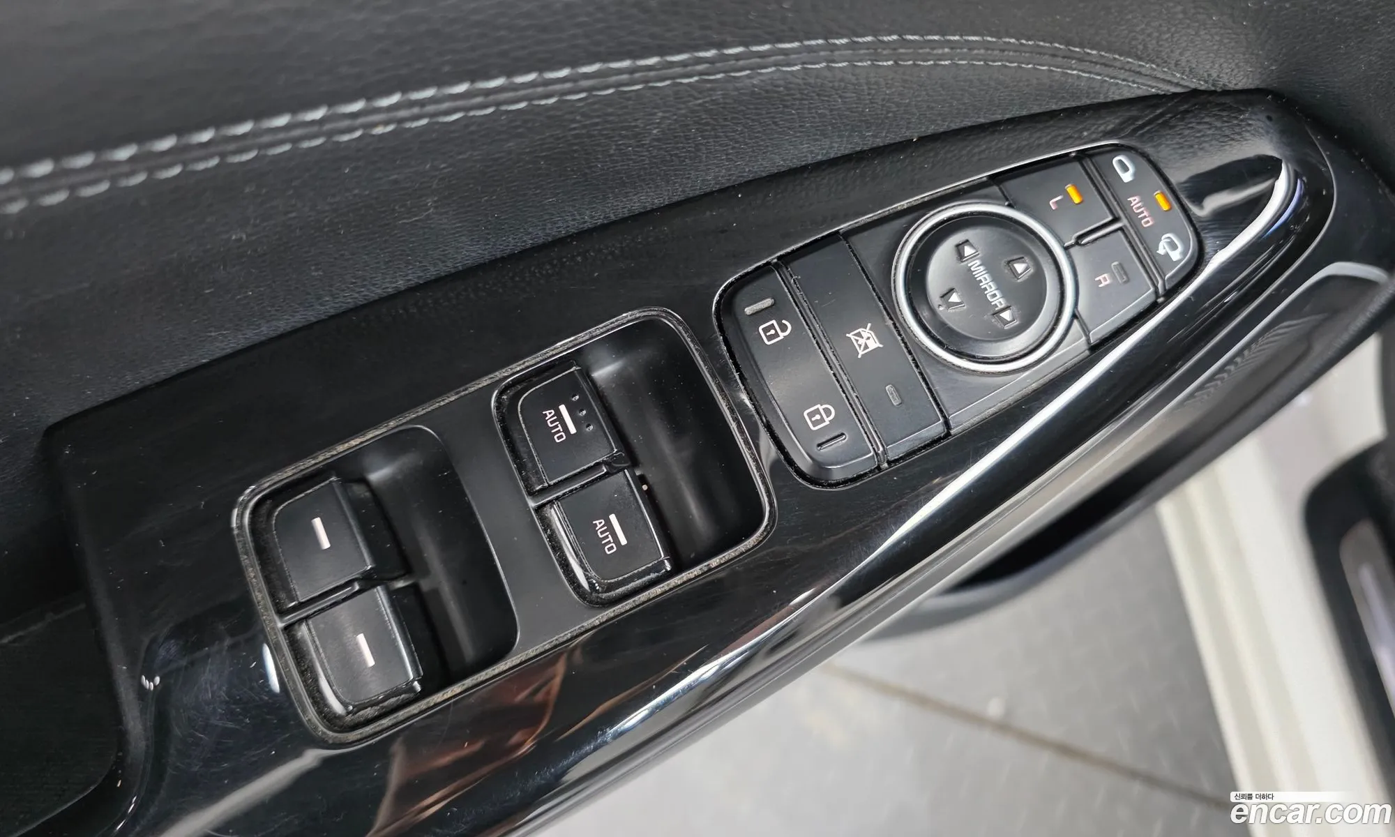 Kia K7 2018 — 11