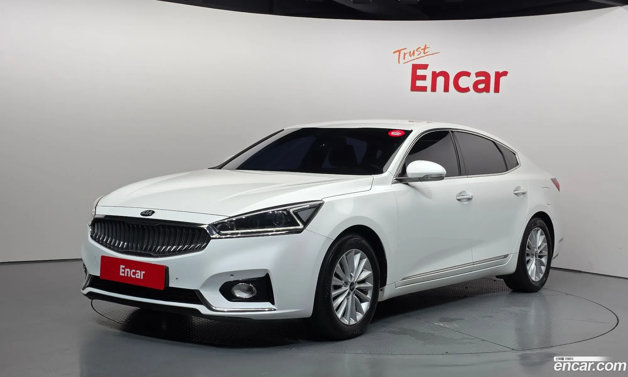 Kia K7 2018 — 16