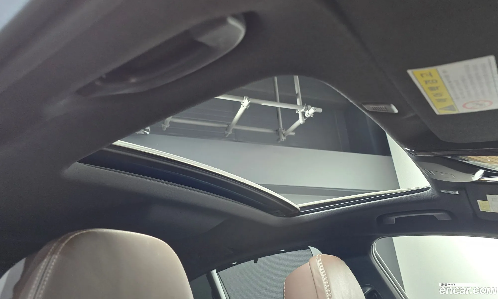 BMW 5 Series 2019 WBAJD9103KWC84350 — 6