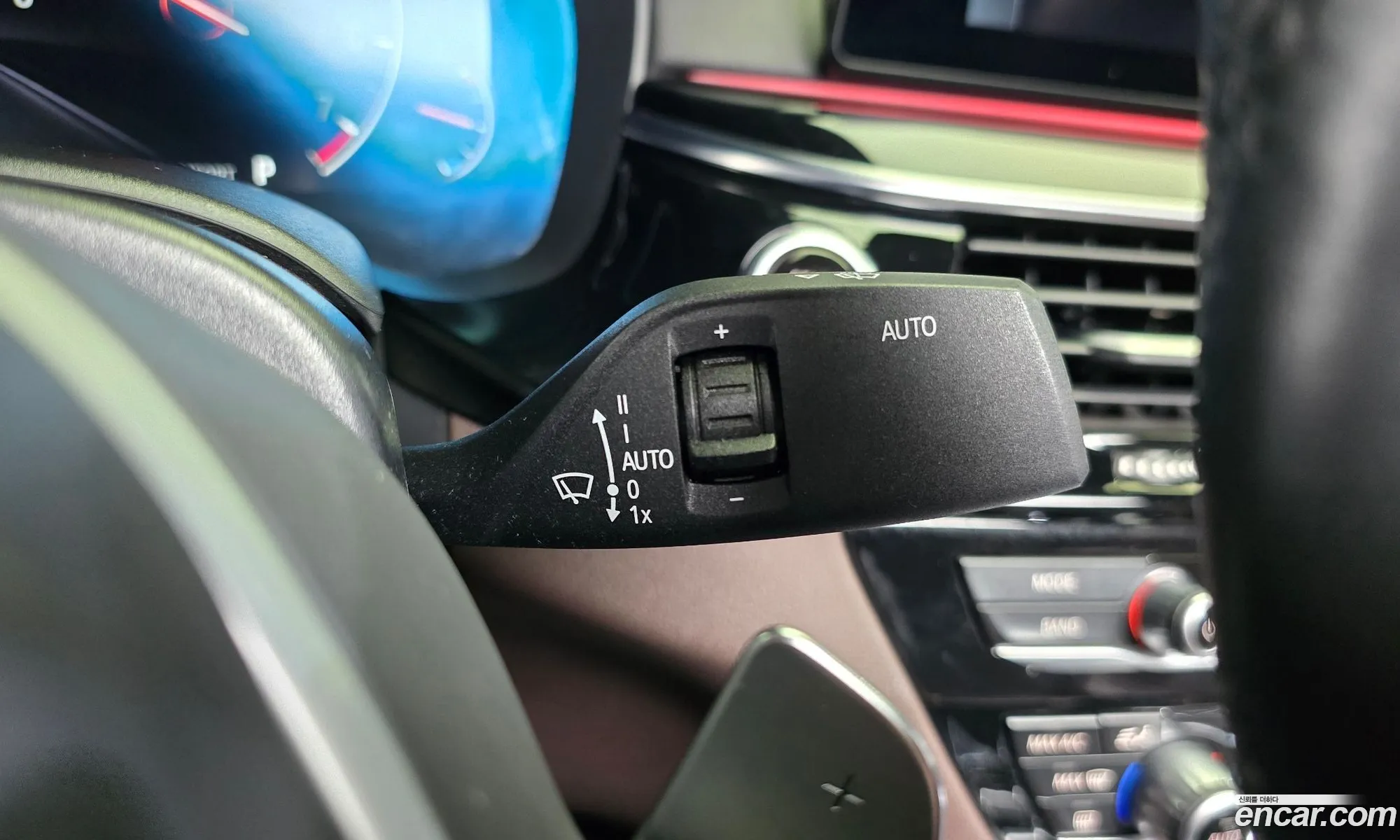 BMW 5 Series 2019 WBAJD9103KWC84350 — 8