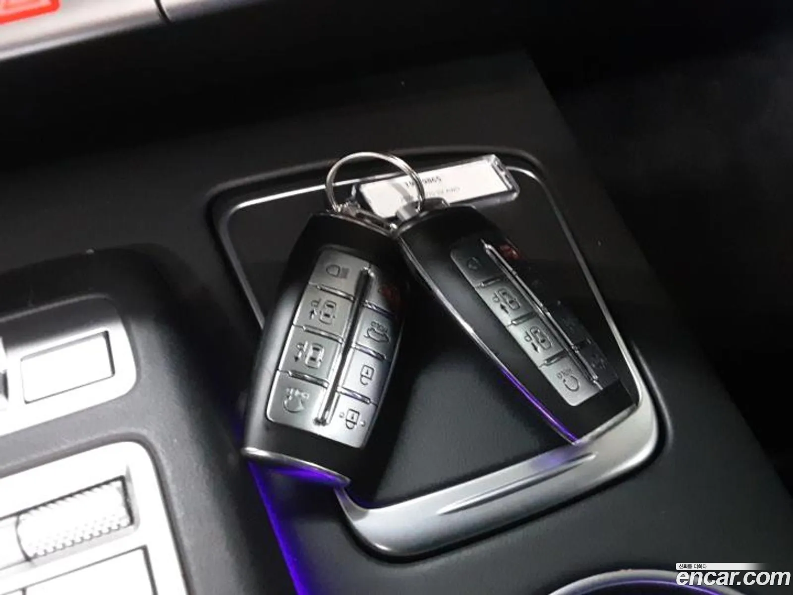 Genesis Electrified GV70 2024 — 13
