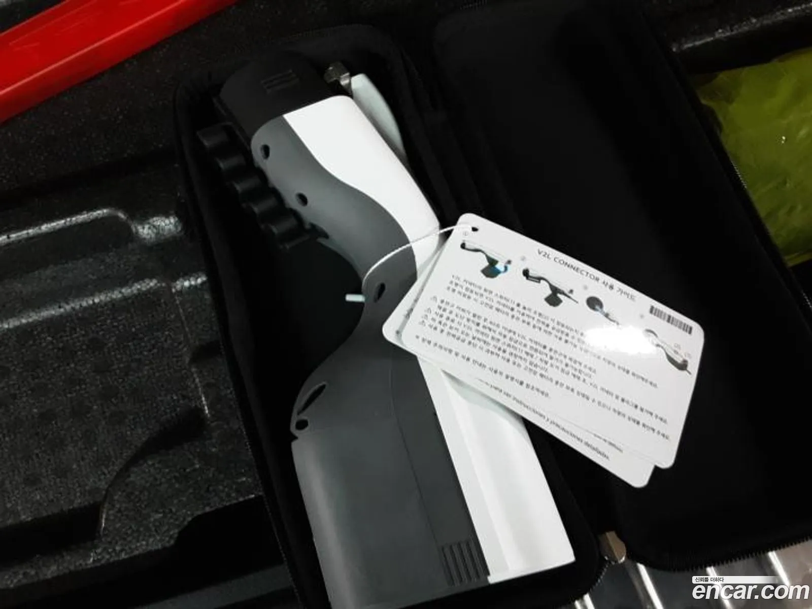 Genesis Electrified GV70 2024 — 8