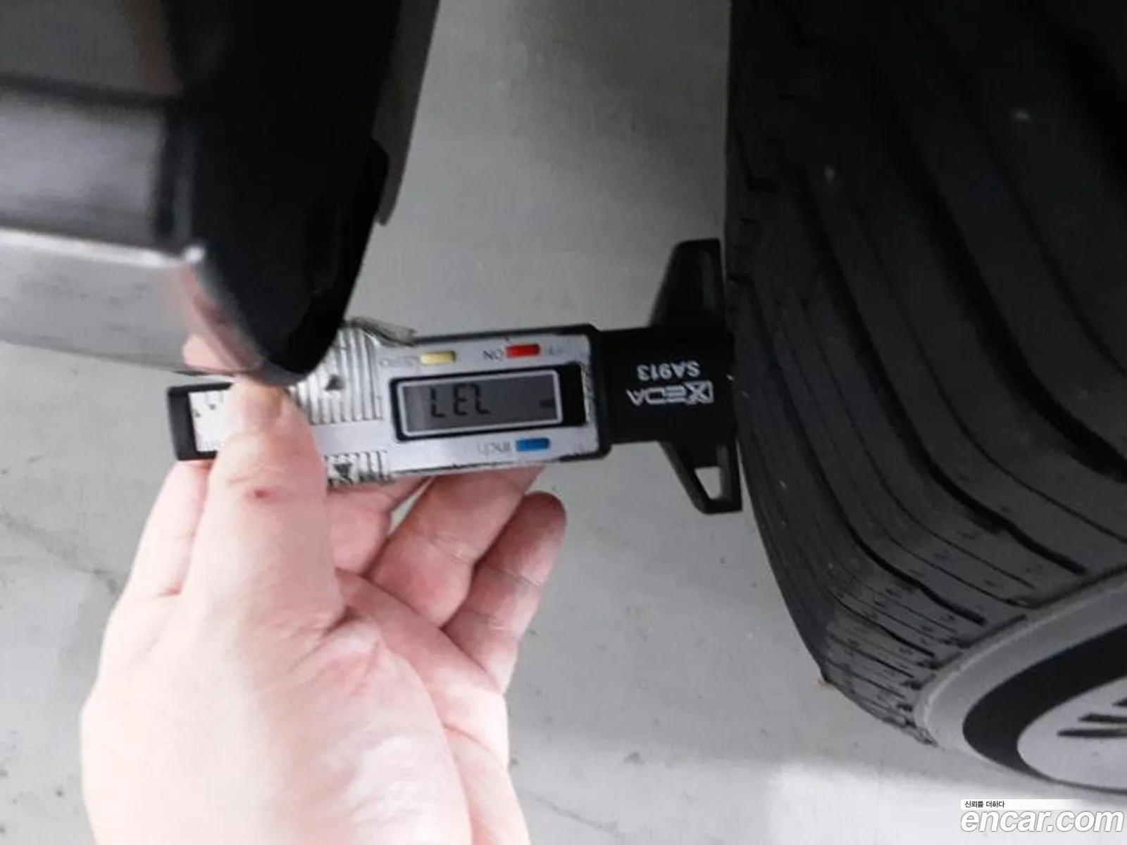 Genesis Electrified GV70 2024 — 9