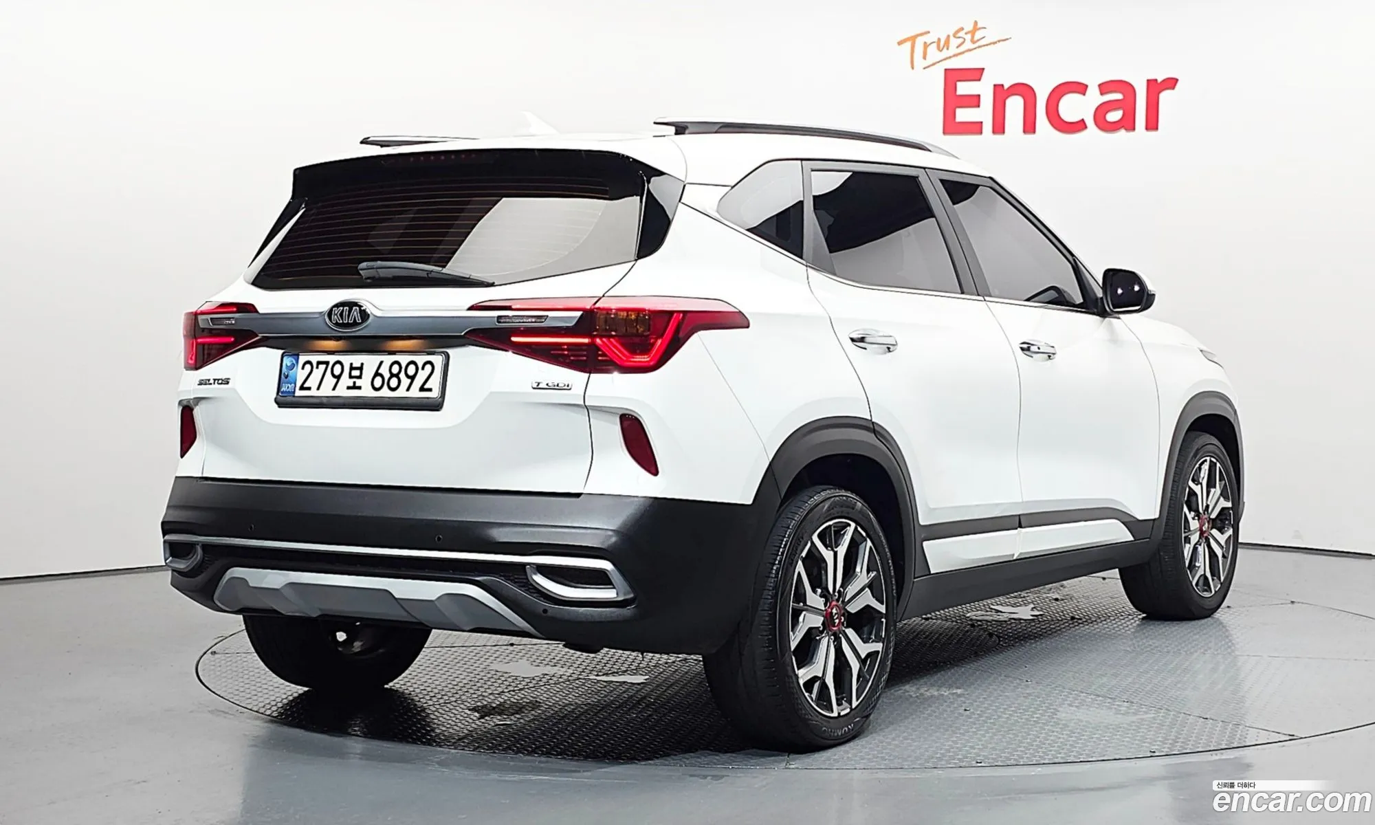 Kia Seltos 2021 KNAET812GNK256137 — 21