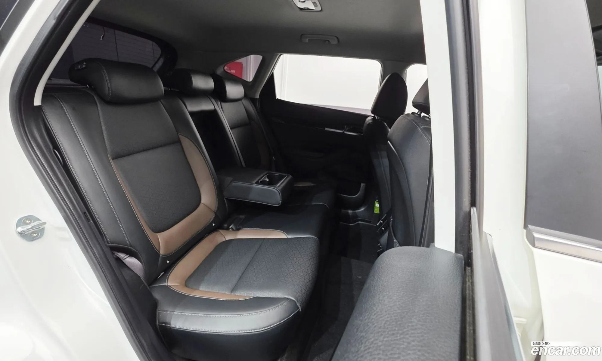 Kia Seltos 2021 KNAET812GNK256137 — 15