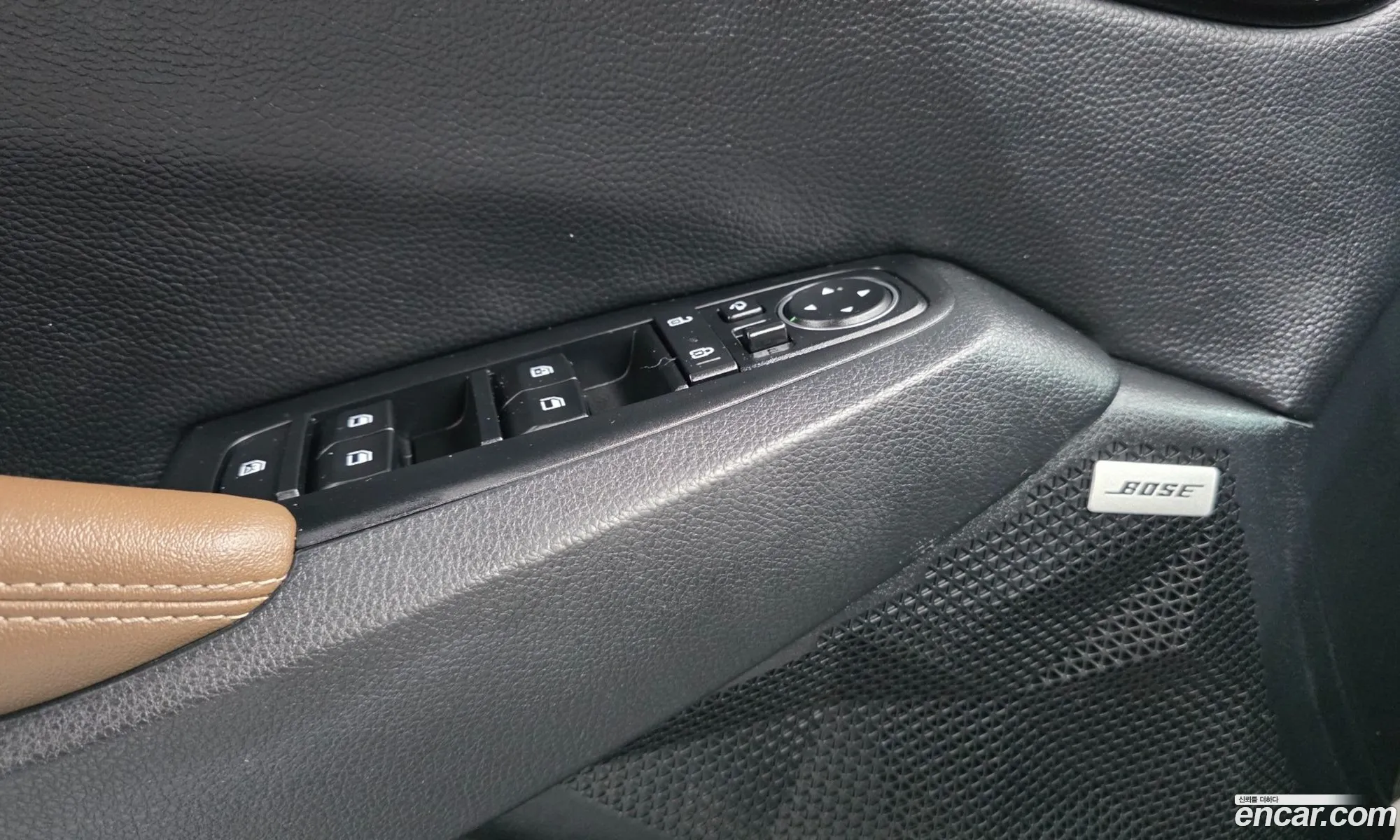 Kia Seltos 2021 KNAET812GNK256137 — 25