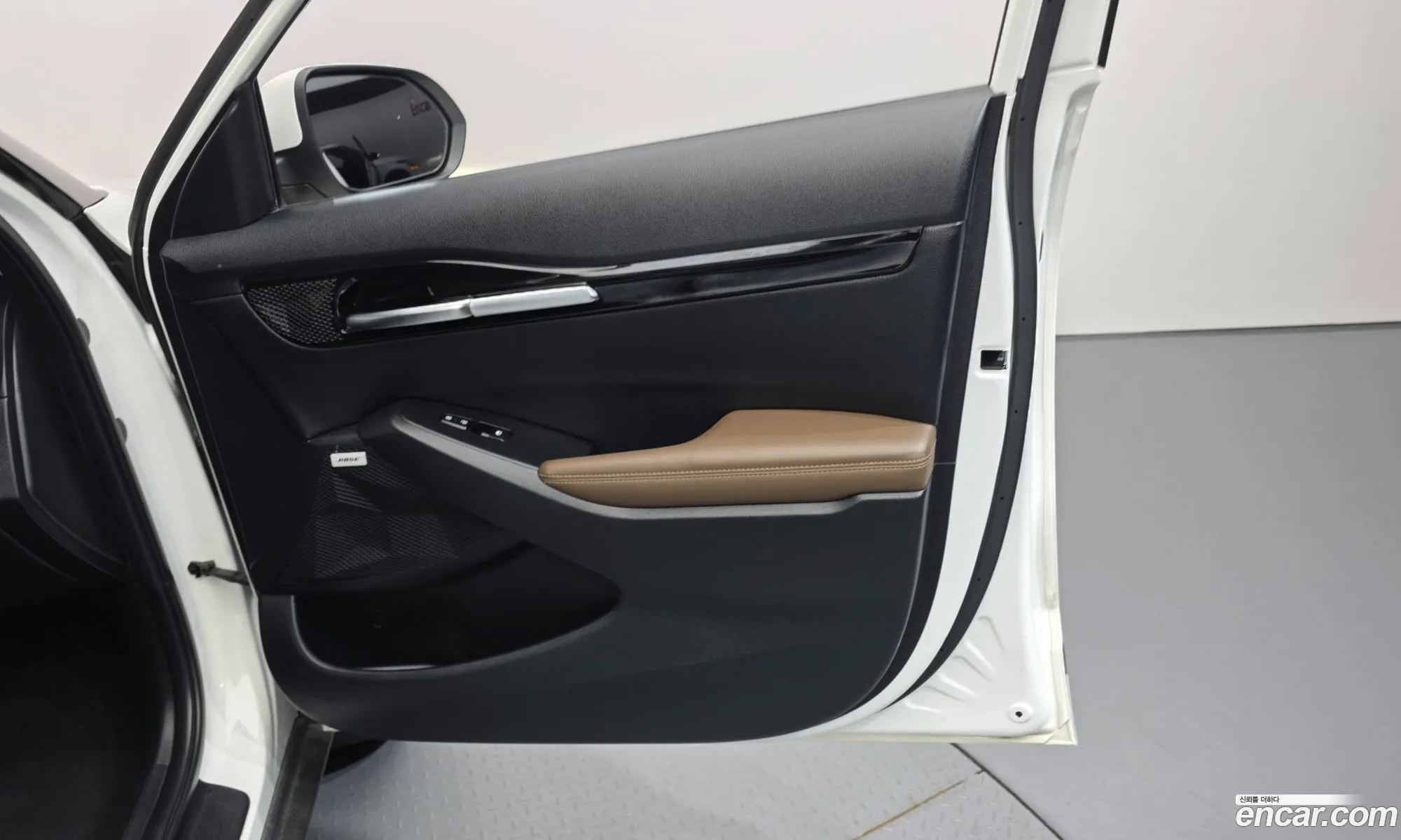 Kia Seltos 2021 KNAET812GNK256137 — 20