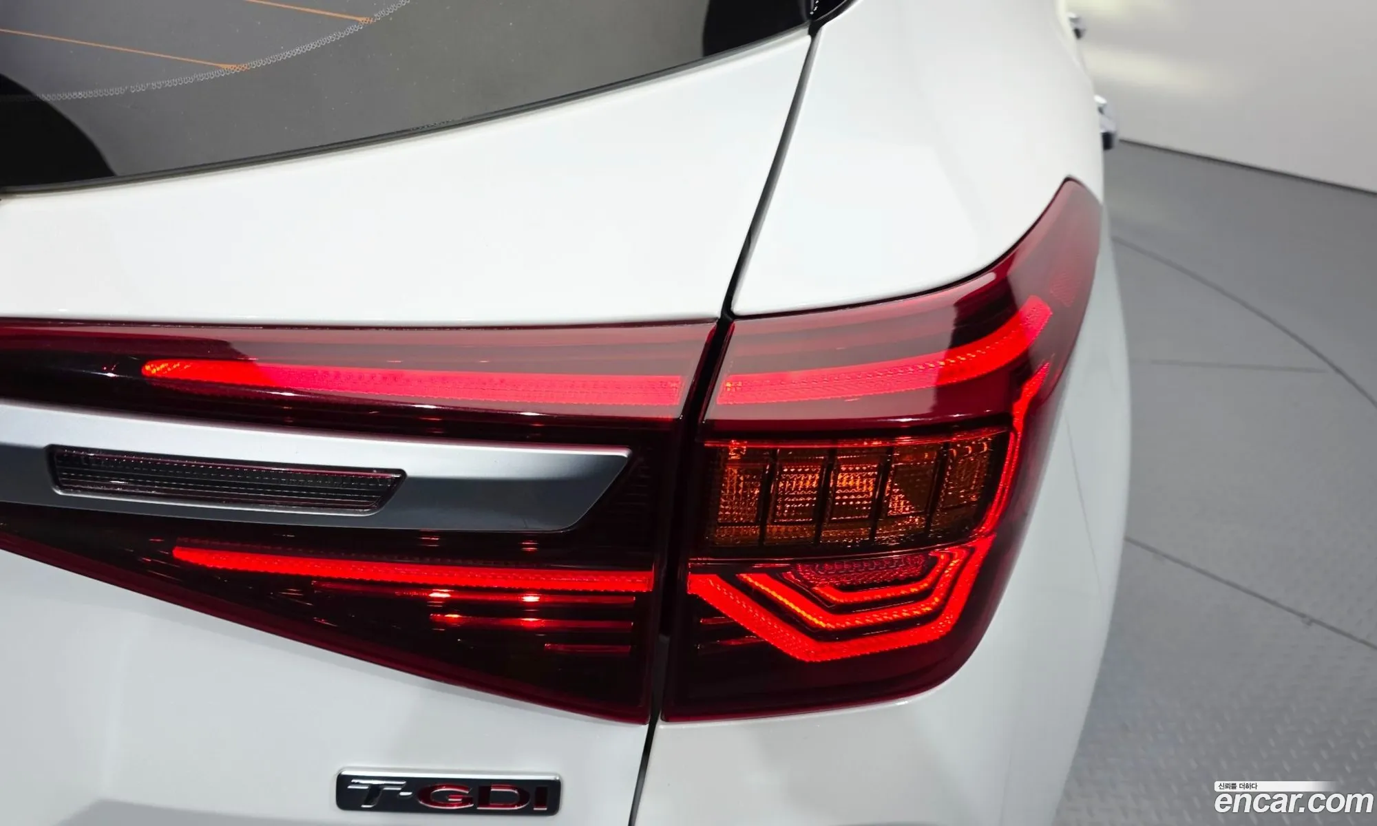 Kia Seltos 2021 KNAET812GNK256137 — 8
