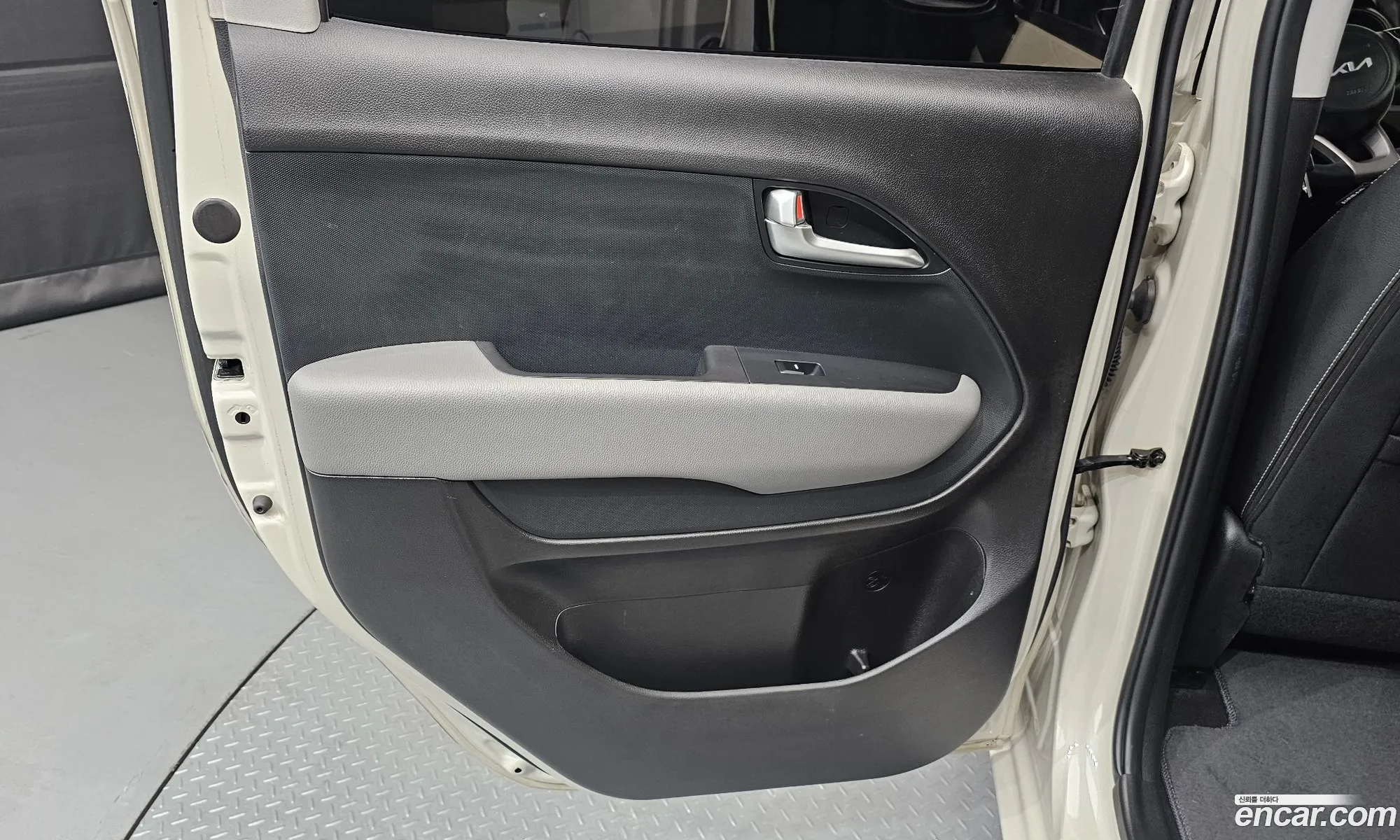 Kia Ray 2022 — 24