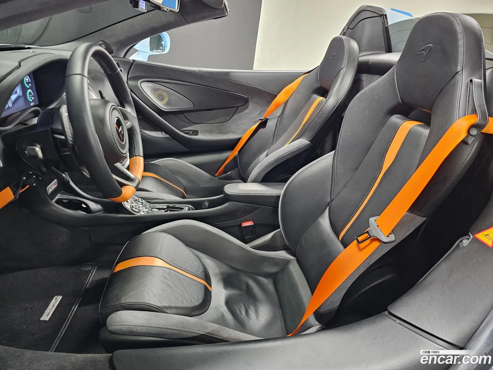 McLaren 570S 2019 — 17