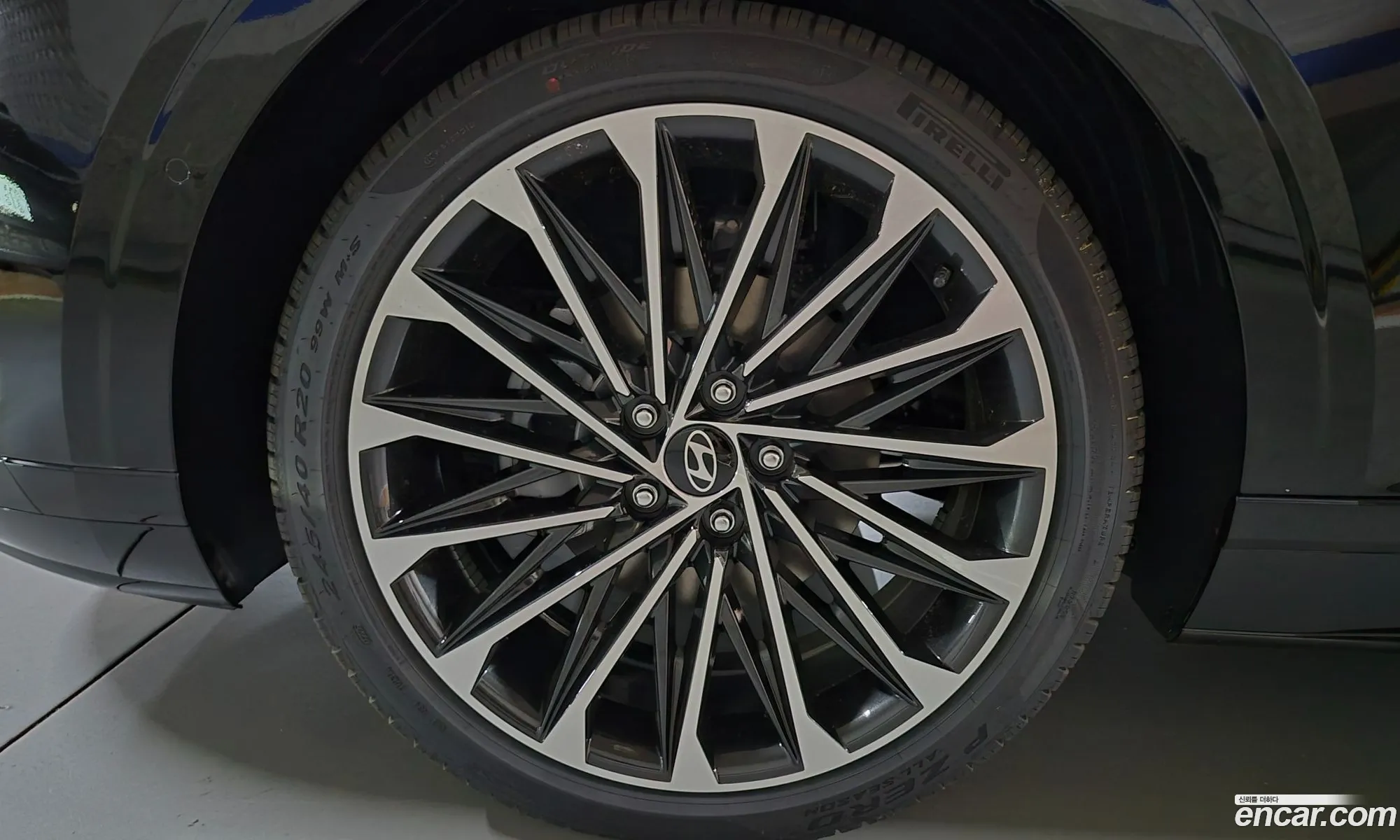 Hyundai Grandeur Hybrid 2026 — 13