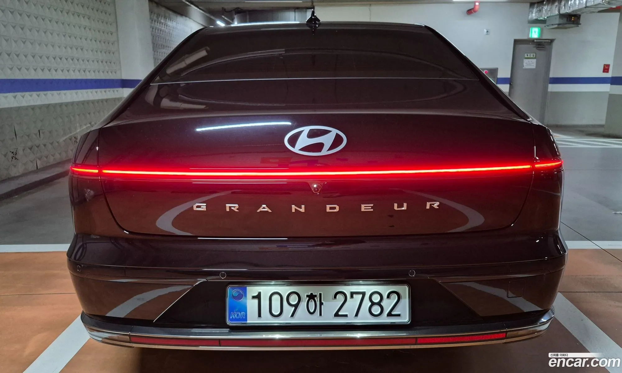 Hyundai Grandeur Hybrid 2026 — 17