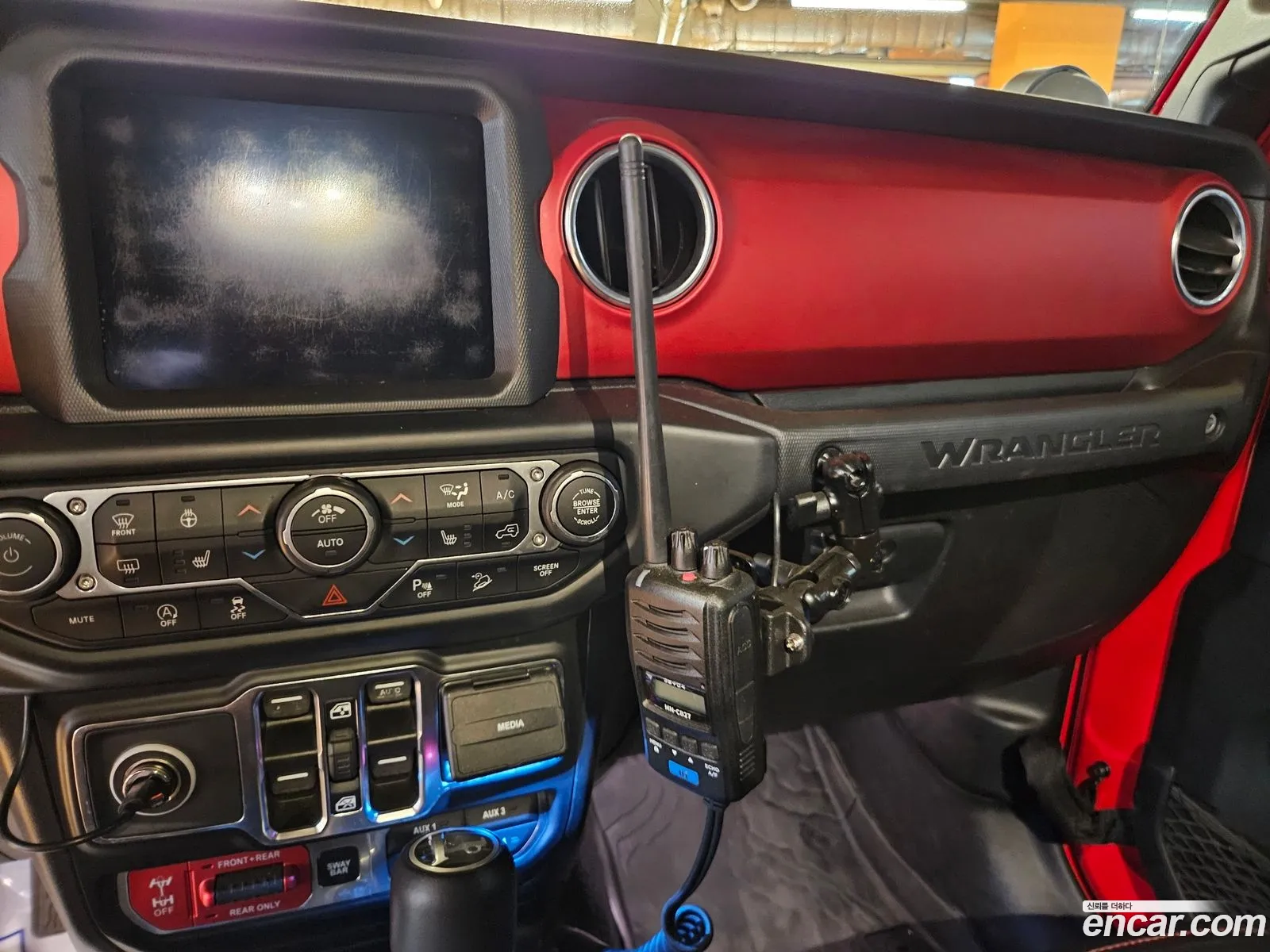 Jeep Wrangler 2019 — 12