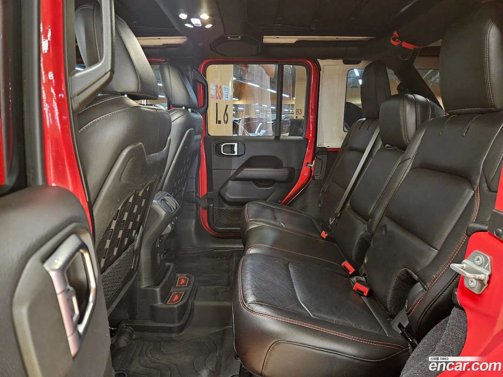 Jeep Wrangler 2019 — 10