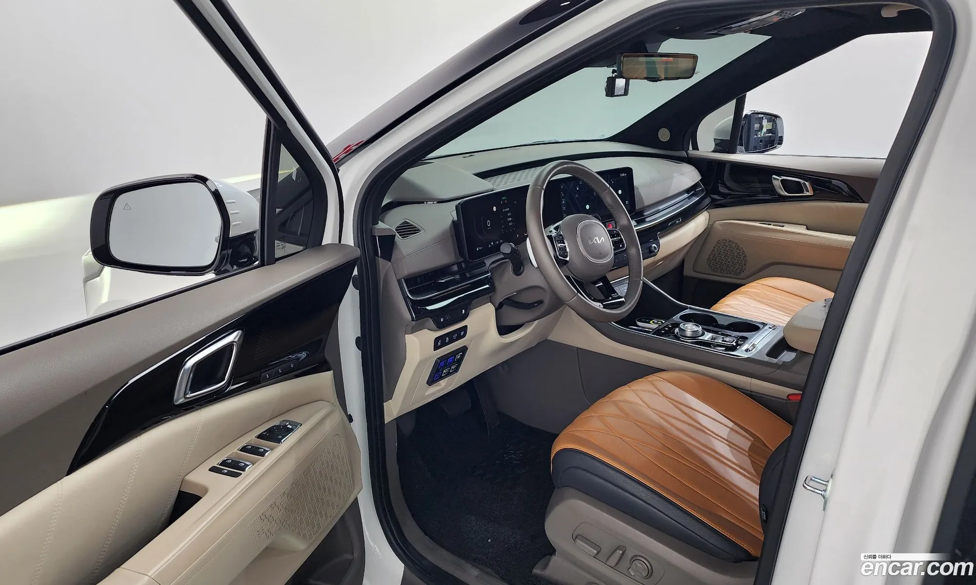 Kia Carnival 2024 — 22
