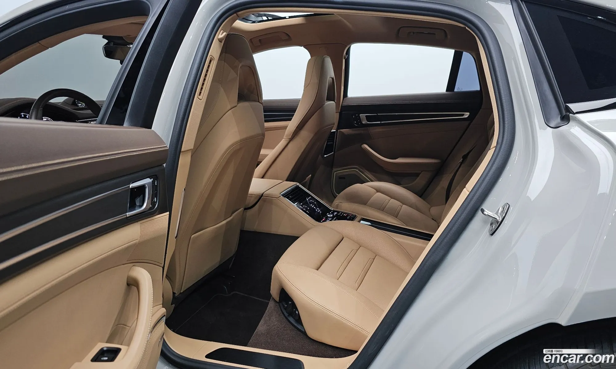 Porsche Panamera 2022 WP0AE2973NL125825 — 36