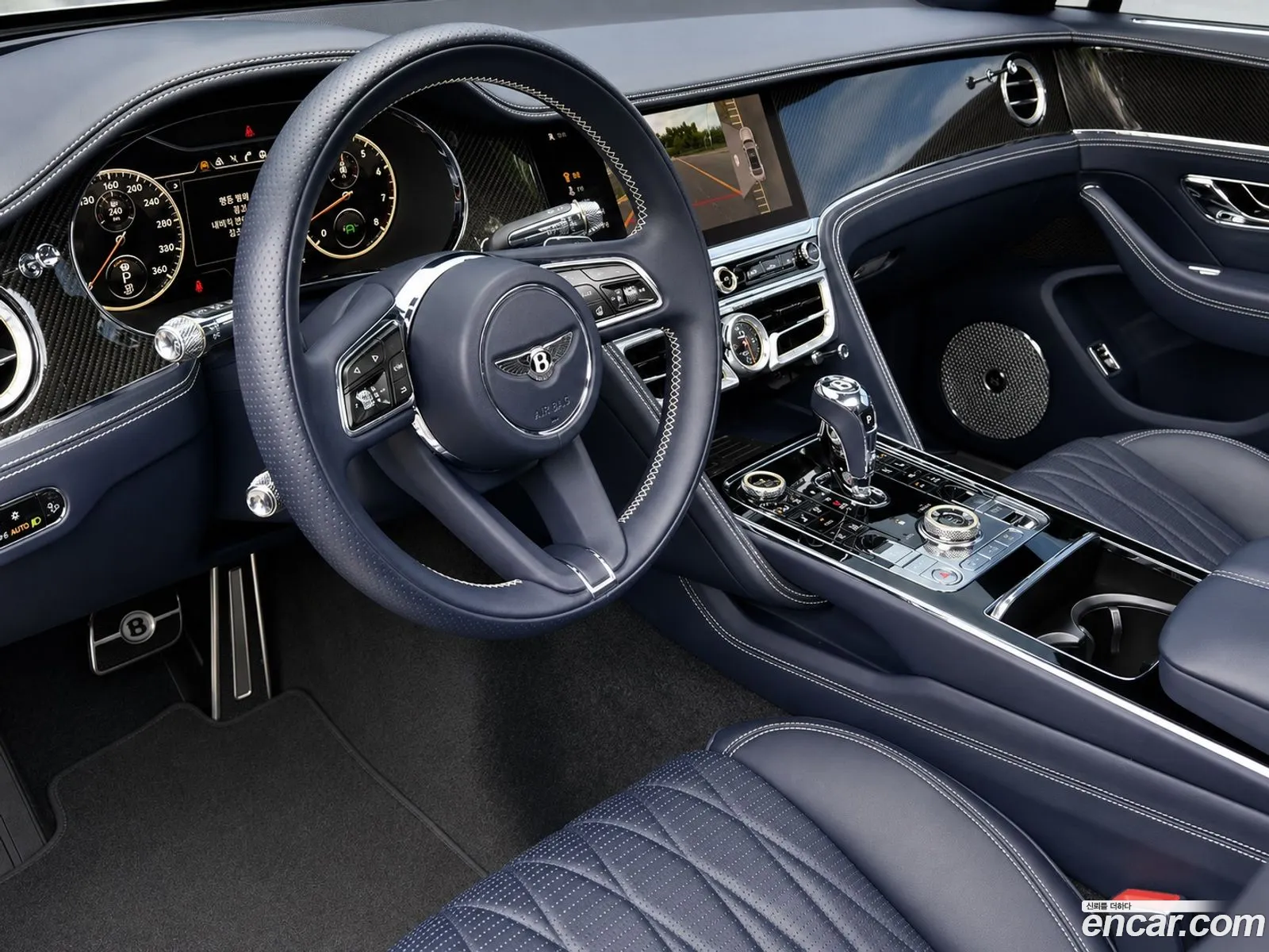 Bentley Flying Spur 2022 — 15