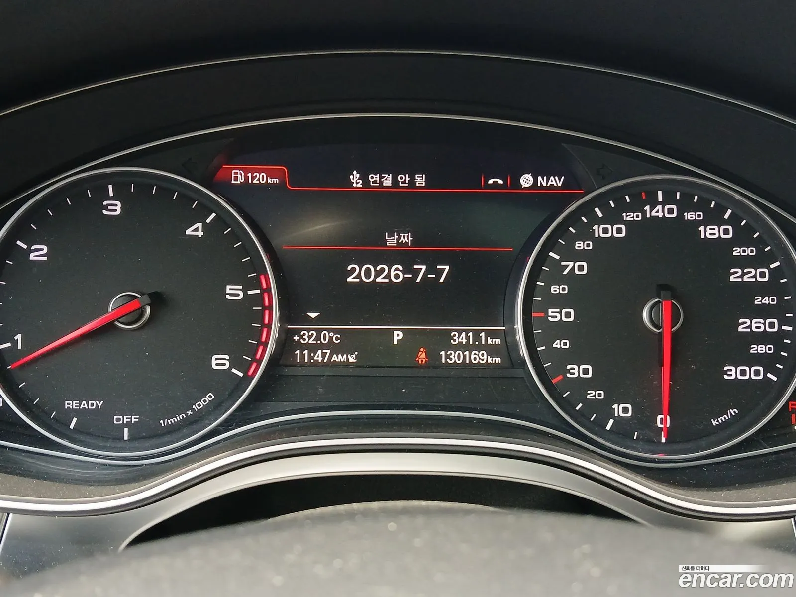 Audi A6 2015 — 18