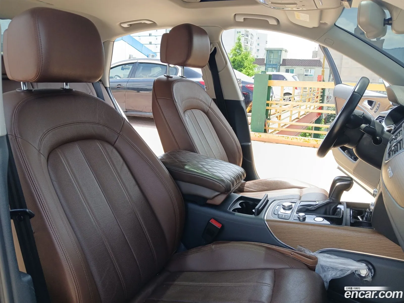 Audi A6 2015 — 14