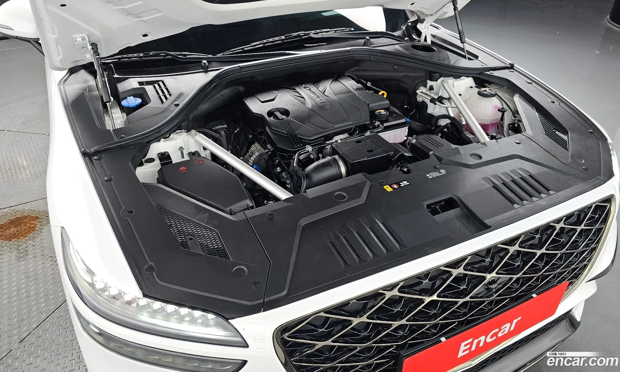 Genesis GV70 2024 — 24