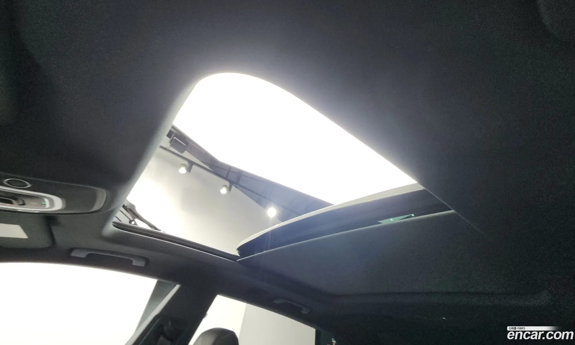 Audi Q8 2025 — 16