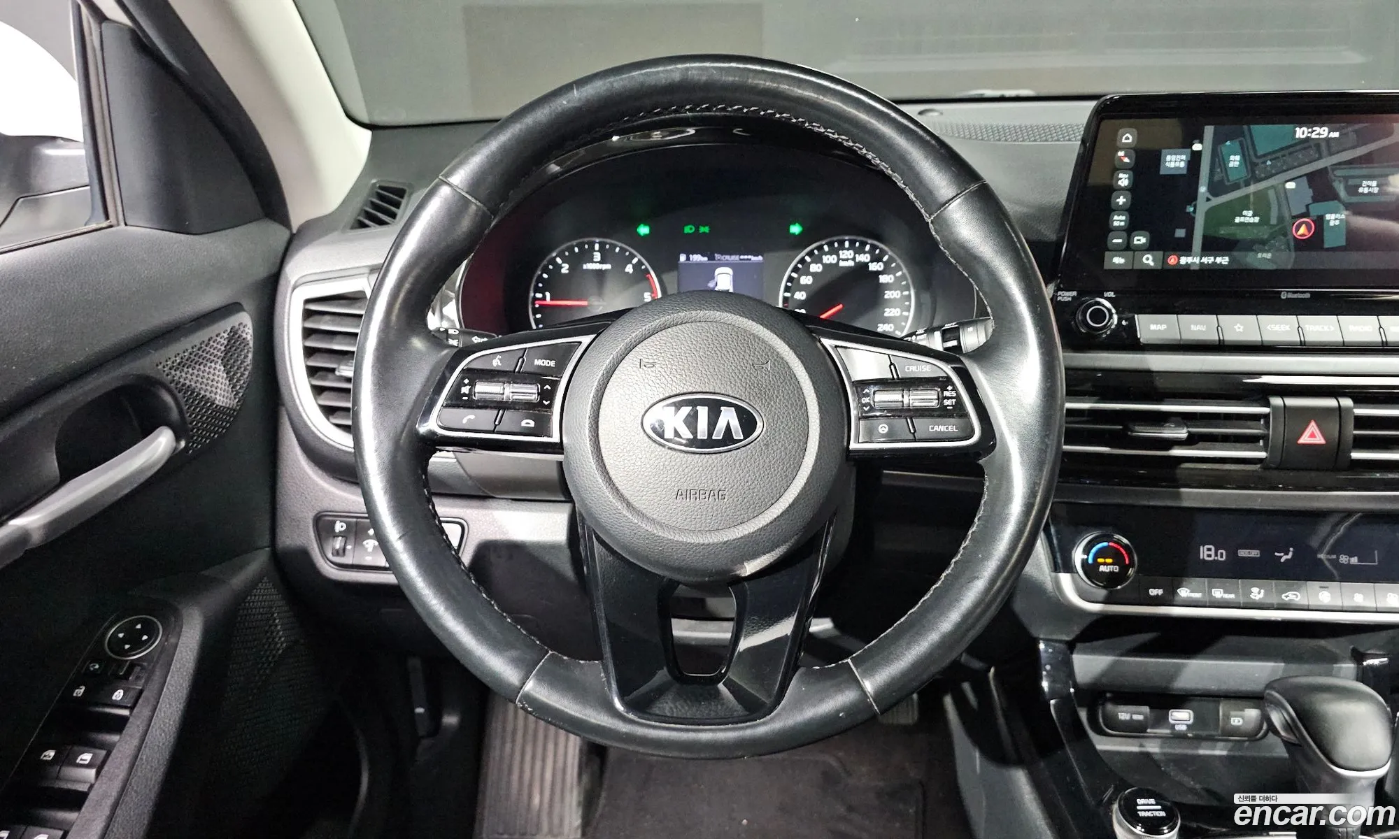 Kia Seltos 2021 — 17
