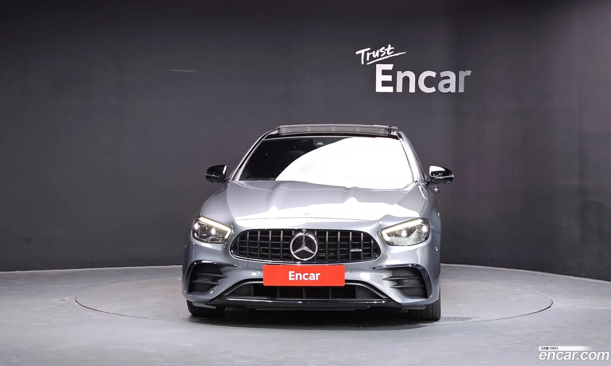 Mercedes-Benz E-Class W213 2022 — 25