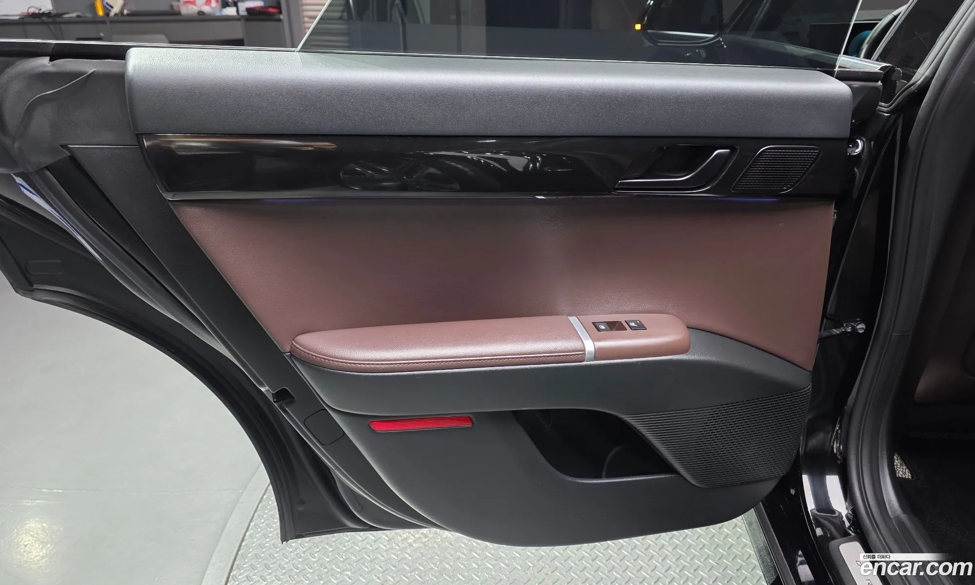 Hyundai Grandeur Hybrid 2023 — 5
