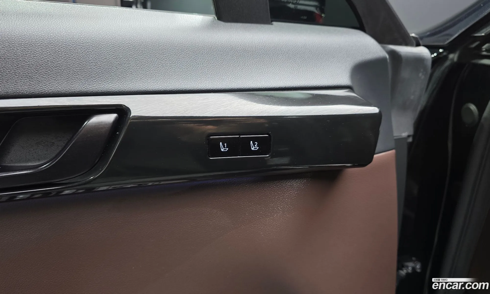 Hyundai Grandeur Hybrid 2023 — 25