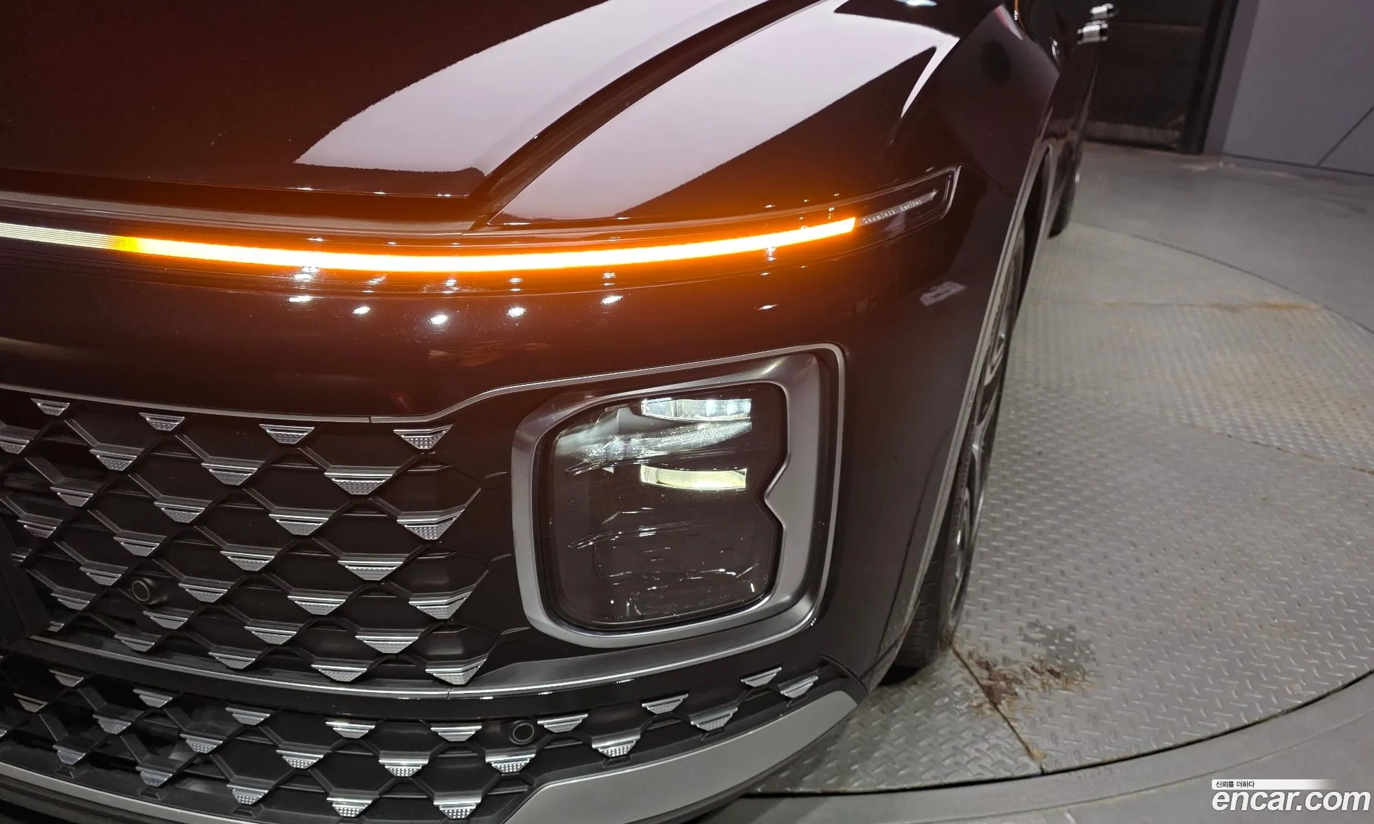 Hyundai Grandeur Hybrid 2023 — 34